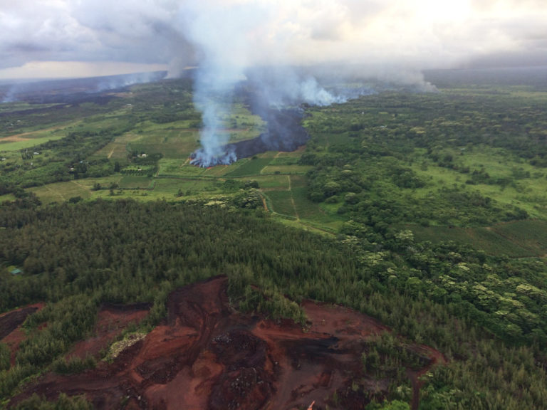 7 am Eruption Update – Lava Flow Less Than A Mile From Four Corners