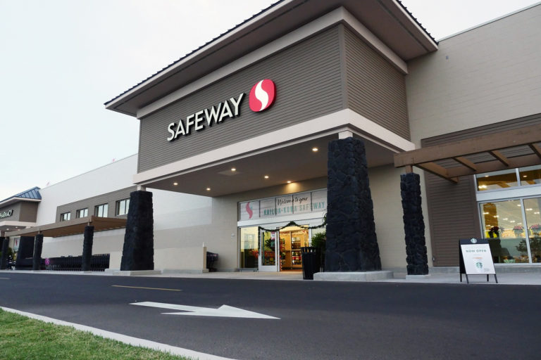 New Safeway Store Opens In Kona After Hawaiian Blessing