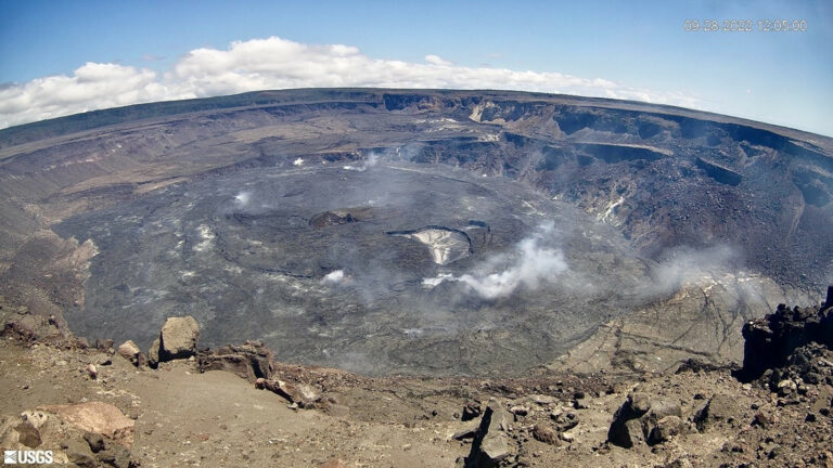 VOLCANO WATCH: How Kīlauea Lava Fills Its Craters