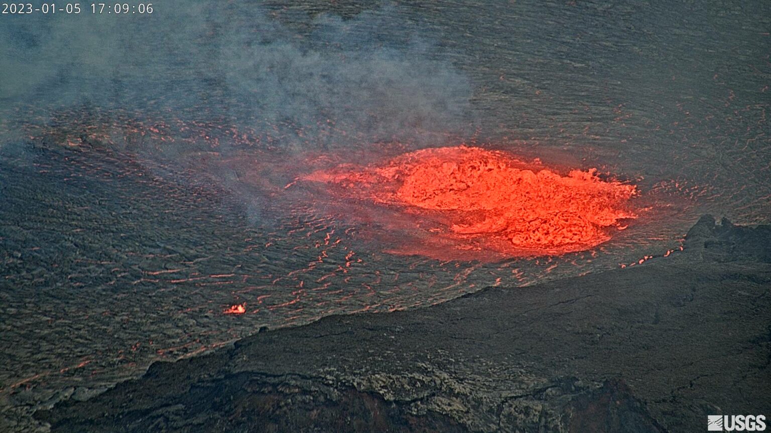 Eruption At Kilauea Summit Resumes