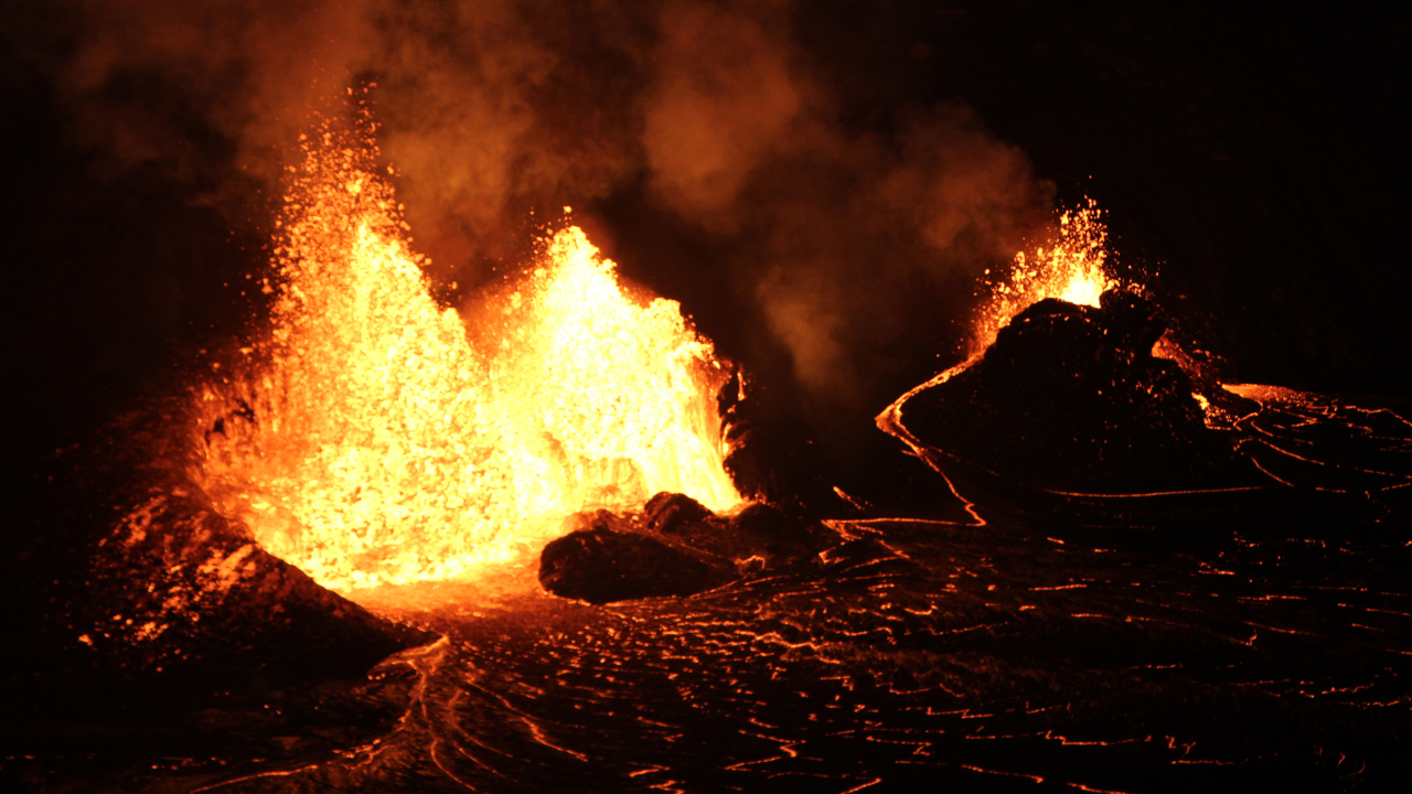 Kīlauea Volcano Eruption Continues Into 2025