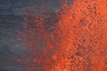 Giant Tephra Clasts Ejected In Towering Kīlauea Lava Fountains