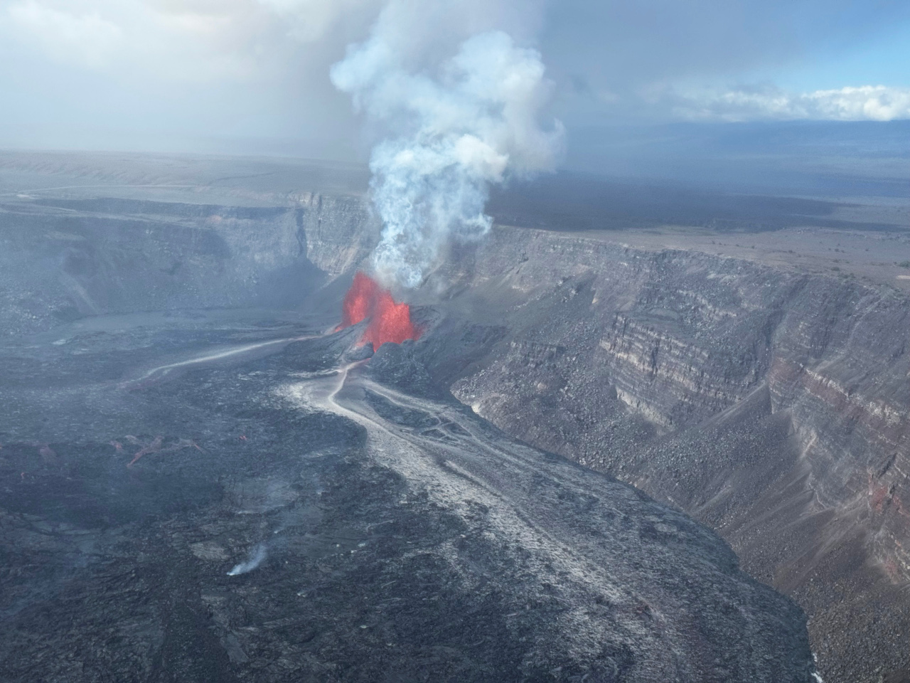 Kīlauea Volcano Update for Wednesday, March 12